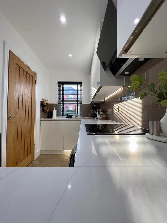 Holiday home Charming 3-bed House With 1 Parking Space Canterbury