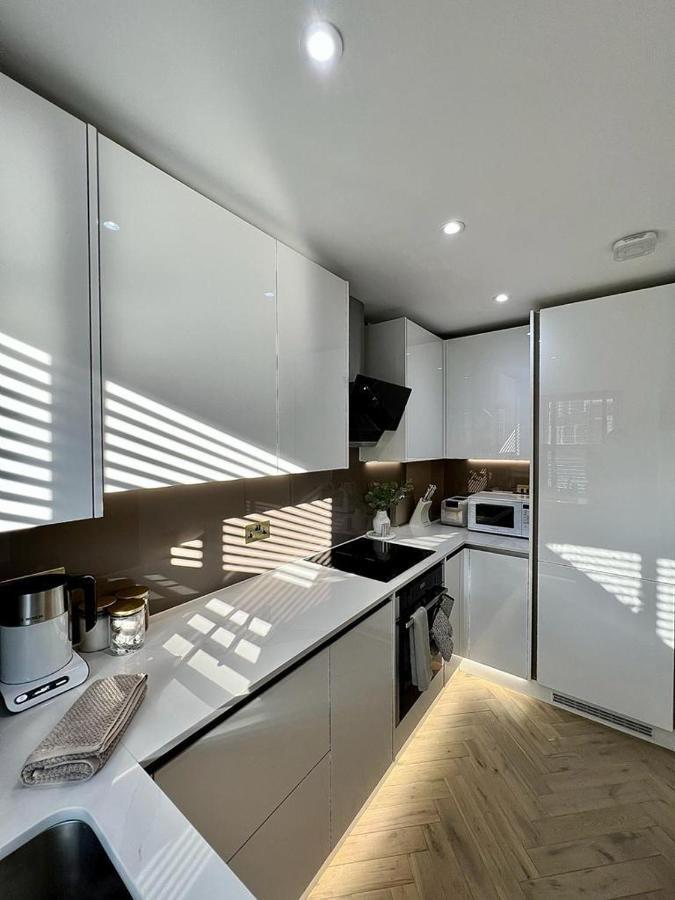 Charming 3-bed House With 1 Parking Space Holiday home